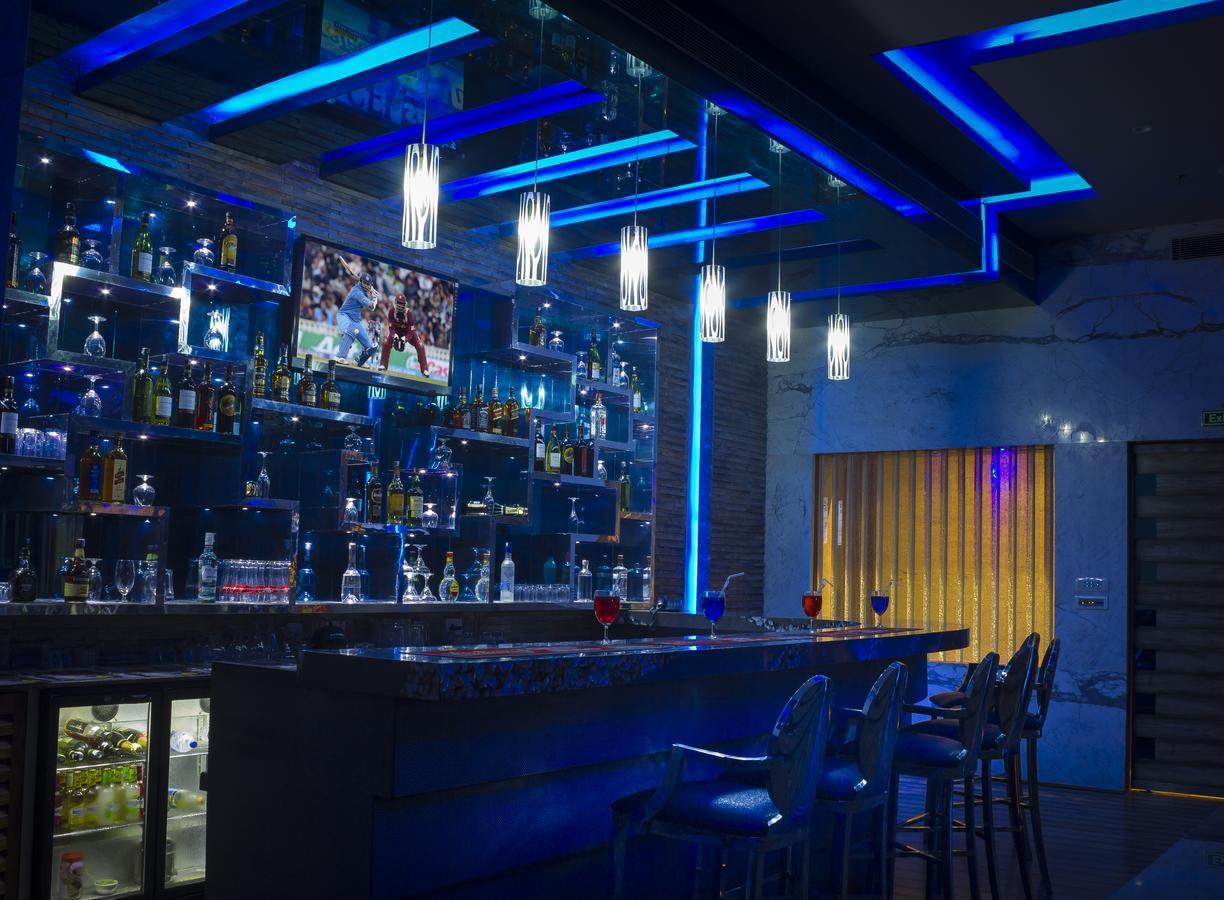 佛罗伦萨俱乐部酒店 古尔冈 外观 照片